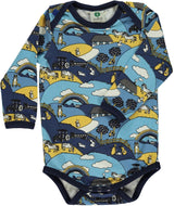 Baby Body BAUERNHOF Landschaft
