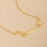 schöne goldene Kette mit Dackelanhänger