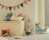 schönes kinderkissen deko für das kinderzimmer vintage style rechteckiges Kissen mit Unicorn Print Girlande