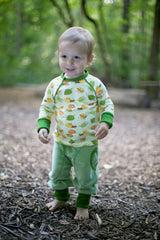 okomoi bio langarmshirt mit wald motiven öko organic nachhaltige mitwachsmode