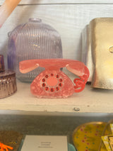 lustige große bunte haarspange in form eines retro Telefons pink acetat